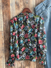 Load image into Gallery viewer, Encinitas Floral Top