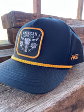 Load image into Gallery viewer, Skull & Roses cap