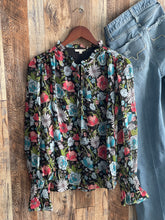 Load image into Gallery viewer, Encinitas Floral Top