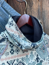 Load image into Gallery viewer, Pila High Top Best Ever Base Layer {Arka}