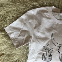 Load image into Gallery viewer, Southwest Feeling T-Shirt