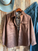 Load image into Gallery viewer, Goshen Faux Suede Jacket