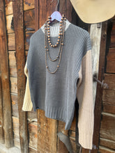 Load image into Gallery viewer, Swanford Sweater {Storm}