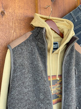 Load image into Gallery viewer, Yale Vest {Men&#39;s}
