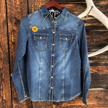 Load image into Gallery viewer, Tahoe Denim Patch Top
