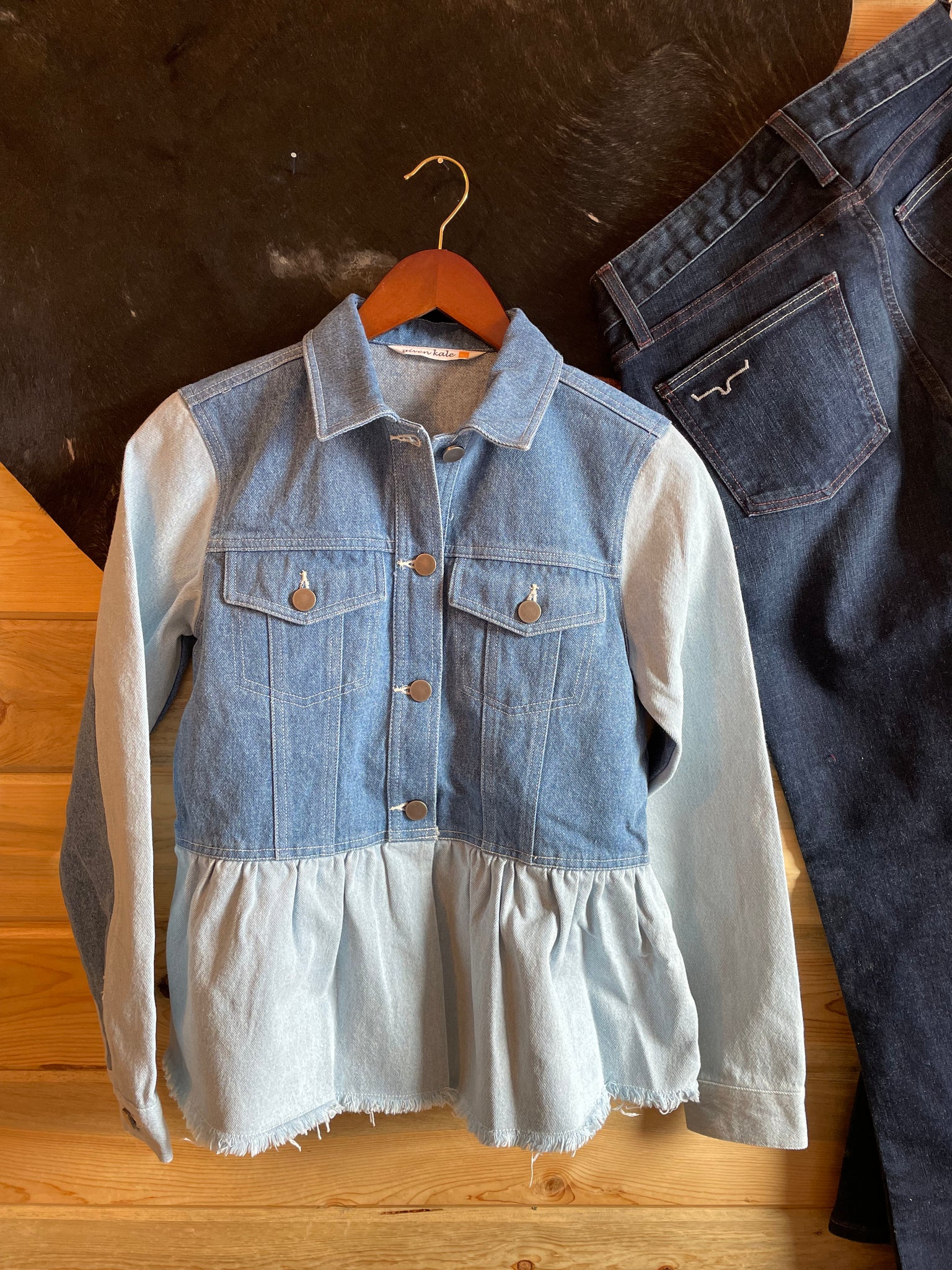 Daisy Denim Jacket Medium